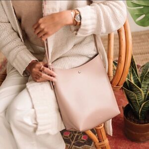 Samara Vegan Leather “Peony” Shoulder Bag Blush